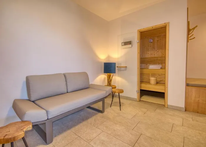 Ski-in Ski-out Maiskogel 17c - By Alpen *