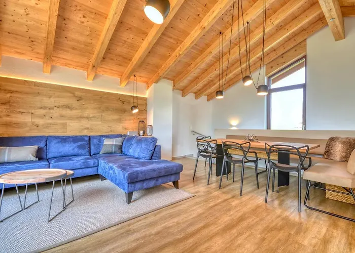 Ski-in Ski-out Maiskogel 17c - By Alpen Holiday home Kaprun